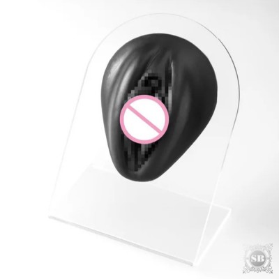 Модель вульвы черного цвета